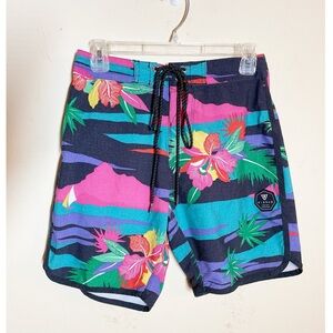 Vissla brand shorts floral size 28
